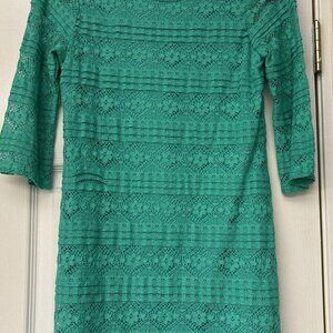 Sequin Hearts Girls Jade Green. Lace Sheath. Size 16. Lined. Stretch
